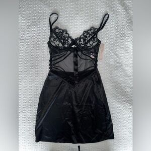 VS Black Sexy Heart Slip